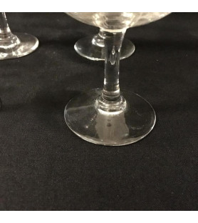 Coupes à champagne vendues par notre petite brocante