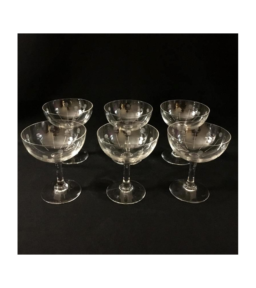 Coupes à champagne vendues par notre petite brocante