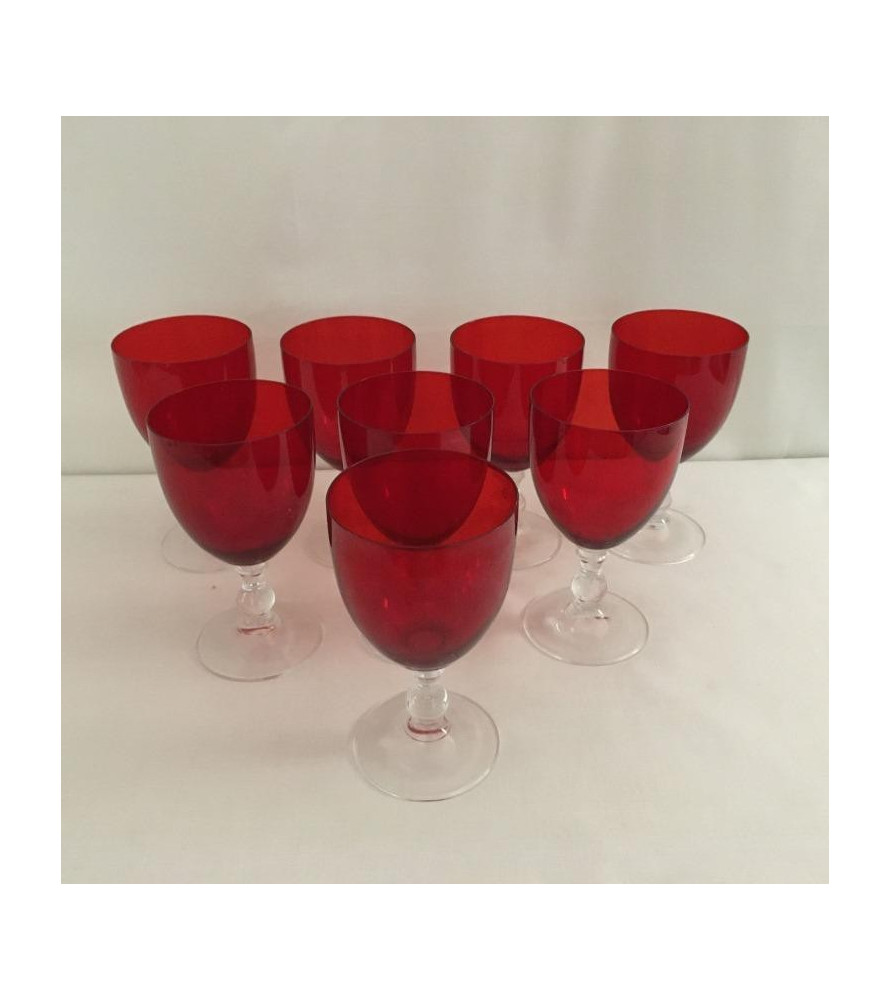 Verres en cristal coloré vendus par notre petite brocante