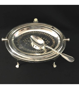Plat de service breakfast  en métal argenté vendu par notre petite brocante