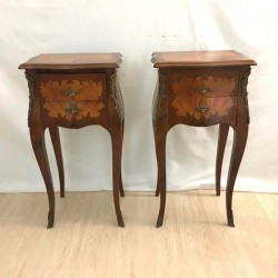 Chevets bois de rose marquetés vendus par notre petite brocante