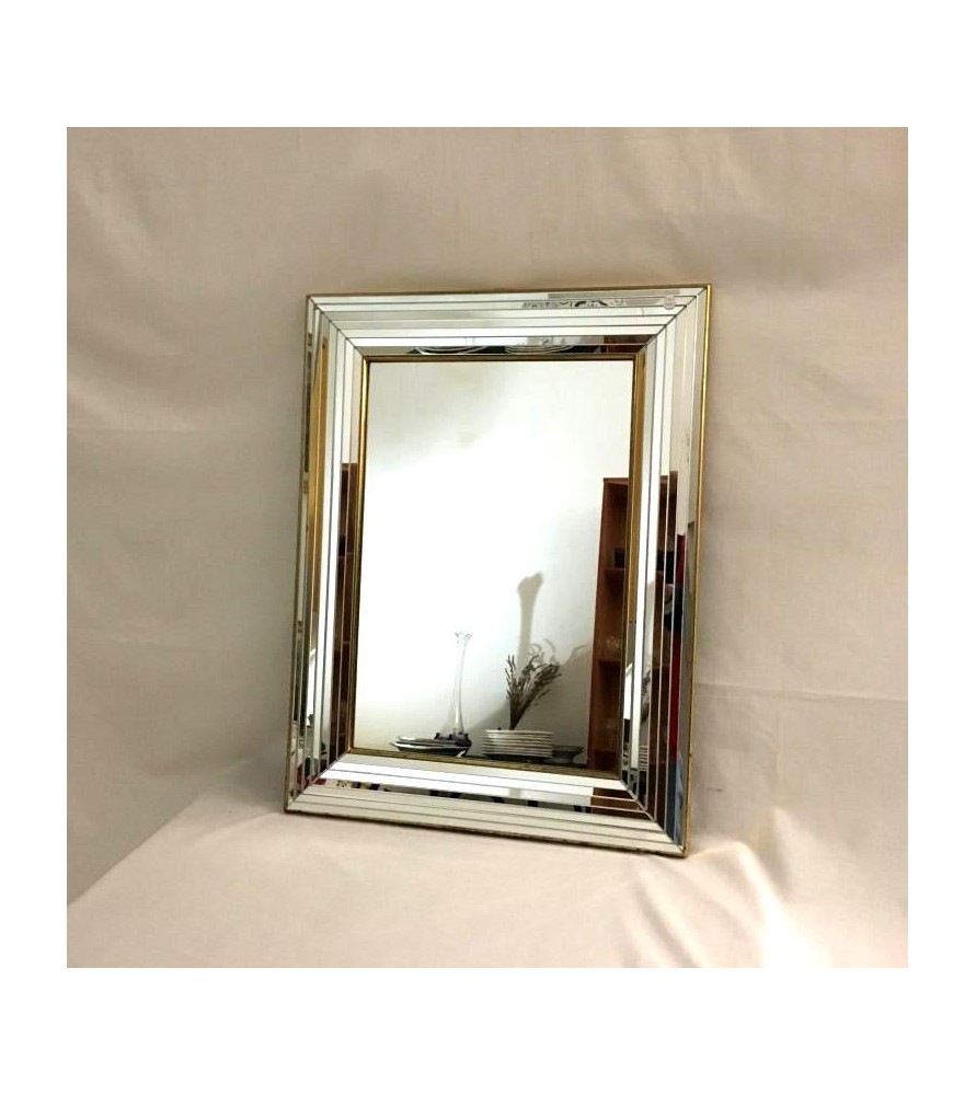 Miroir rectangulaire à facettes vendu par notre petite brocante.