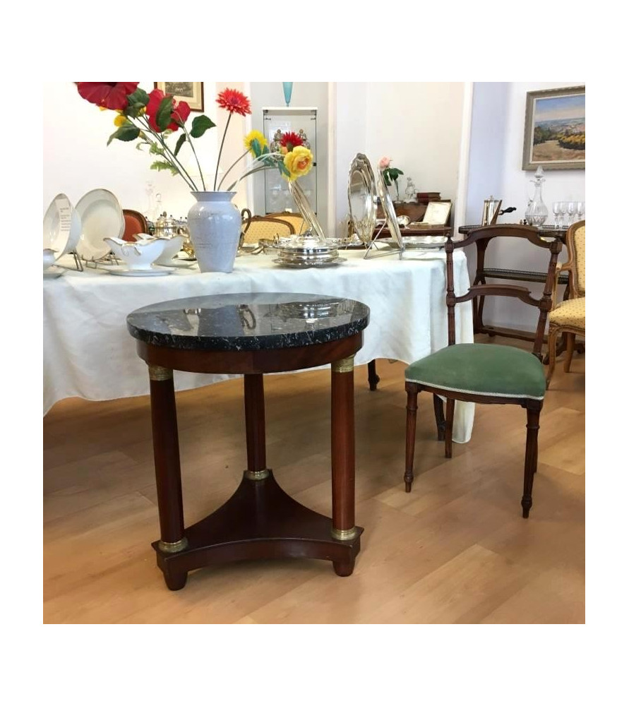 Guéridon style "Restauration" vendu par notre petite brocante