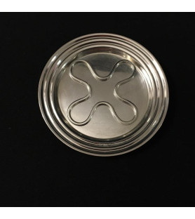 Dessous de carafe en métal argenté vendus par Notre petite brocante