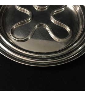 Dessous de carafe en métal argenté vendus par Notre petite brocante