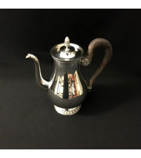 Cafetière empire en métal argenté vendue par notre petite brocante
