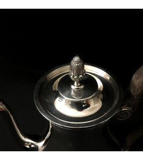 Cafetière empire en métal argenté vendue par notre petite brocante