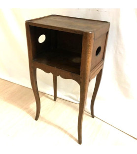 Chevet à niche style Louis XV vendu par notre petite brocante