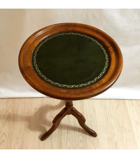 Paire de petites tables d'appoint vendues par notre petite brocante