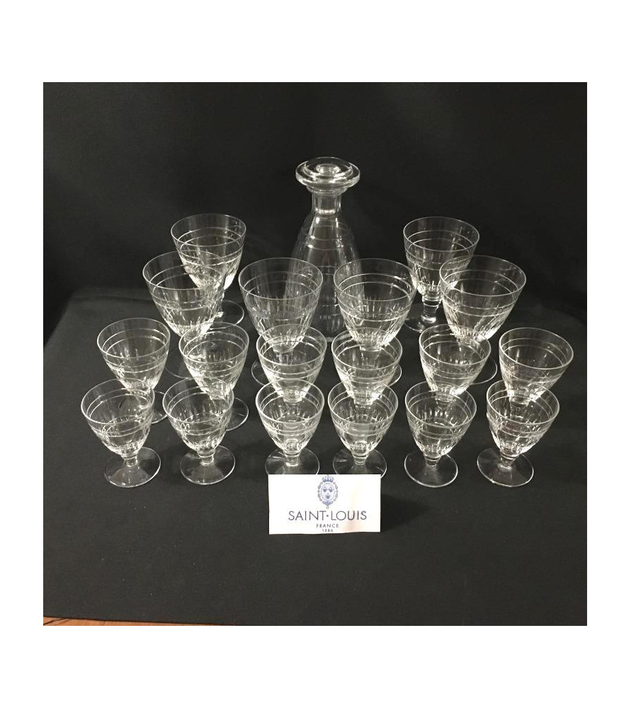 Service cristal Saint Louis vendu par notre petite brocante
