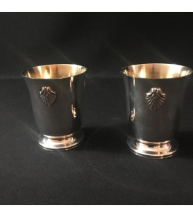 Timbales en métal argenté vendues par notre petite brocante
