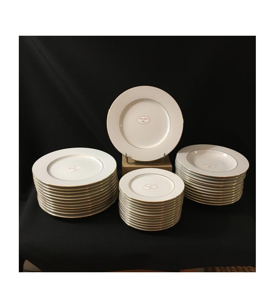 Service porcelaine "filet or" vendu par notre petite brocante