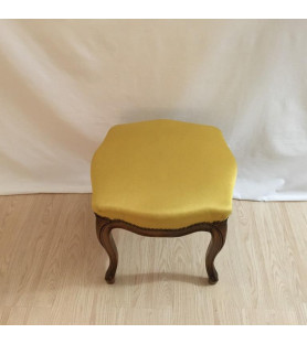 Tabouret bout de pied  vendu par notre petite brocante Valence