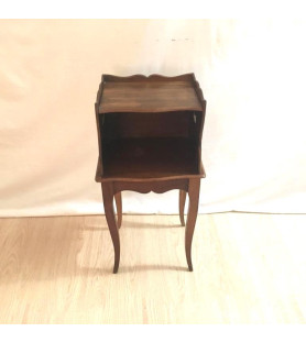 Petit chevet à niche vendu par notre petite brocante