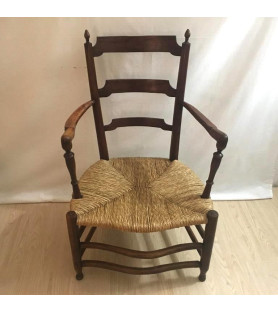 Fauteuils paillés rustiques vendus par Notre petite brocante
