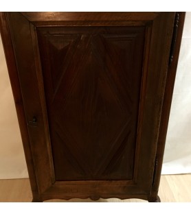 Encoignure en bois naturel vendue par notre petite brocante